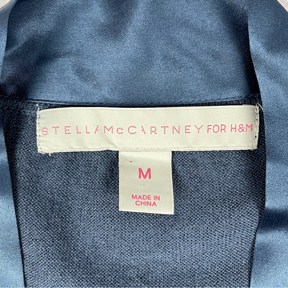 Stella McCartney Navy Satin-Trim V-Neck Sweater - Picture 2 of 15